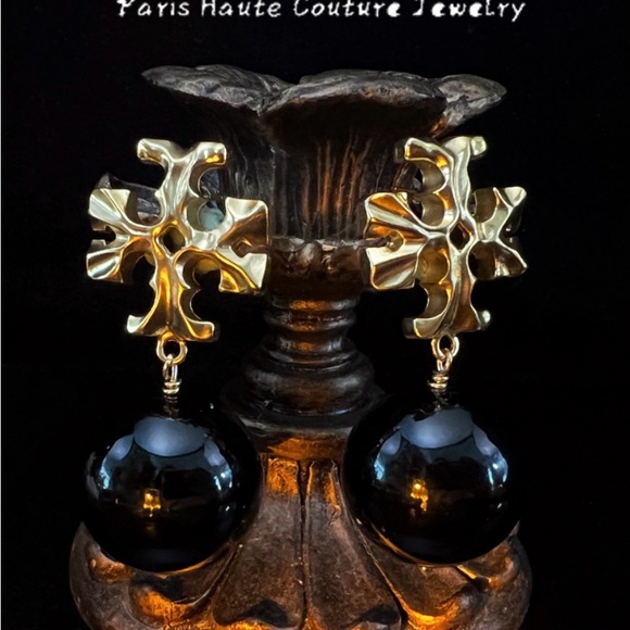 Tory Burch Large Size Gold and Black Statement Party Earrings - Picture 3 of 4